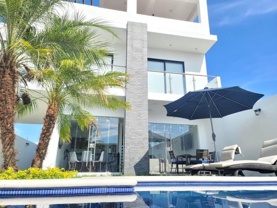 Casa Lua Tequesquitengo. Alberca, Jacuzzi Y Roof Zewnętrze zdjęcie